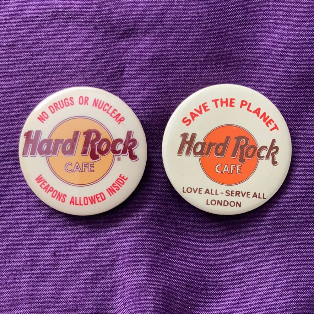 Hard Rock Cafe Button Set - small